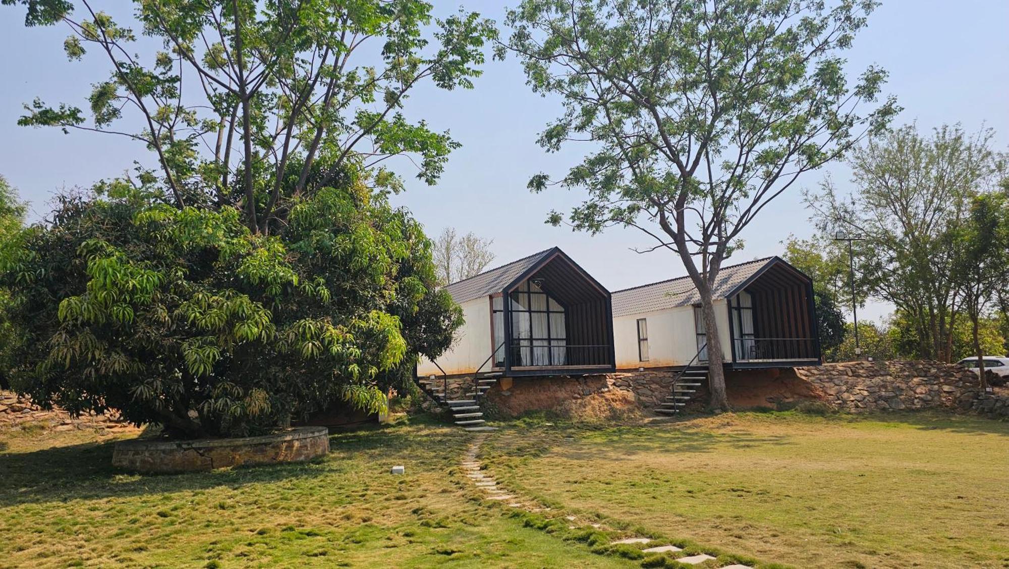 Rāmanagaram Aura Farms - Private Pool Cottages מראה חיצוני תמונה