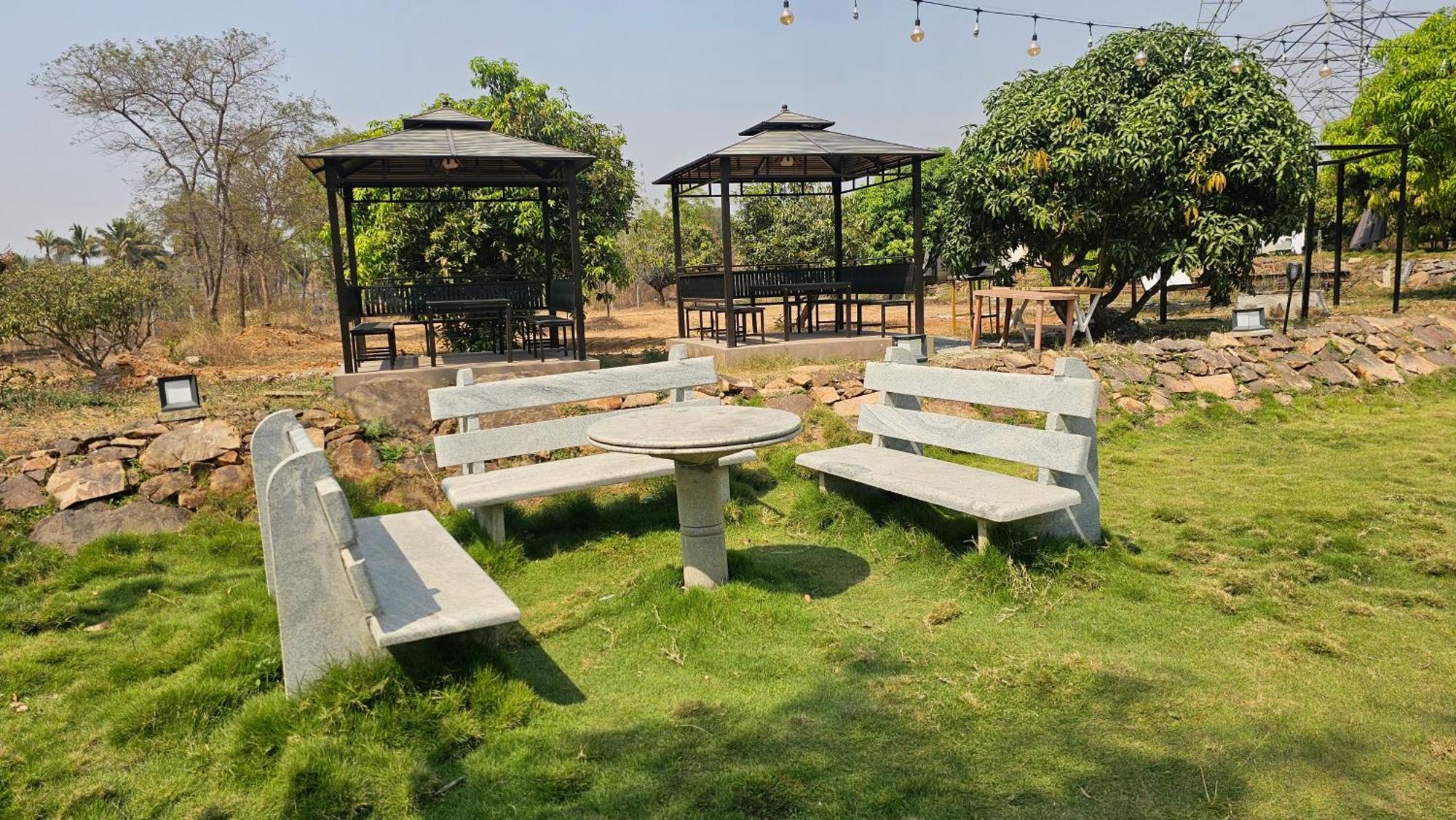 Rāmanagaram Aura Farms - Private Pool Cottages מראה חיצוני תמונה