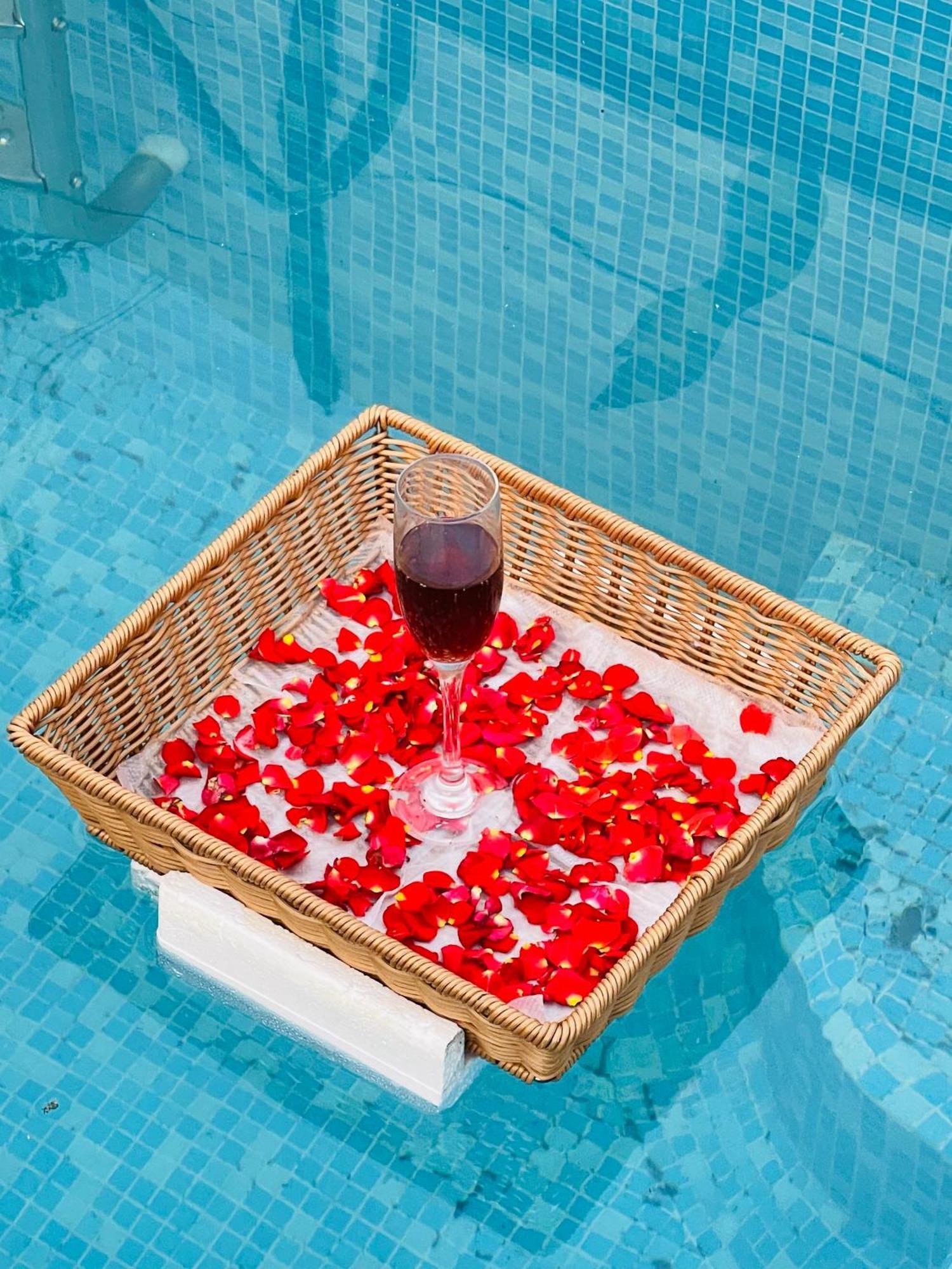 Rāmanagaram Aura Farms - Private Pool Cottages מראה חיצוני תמונה
